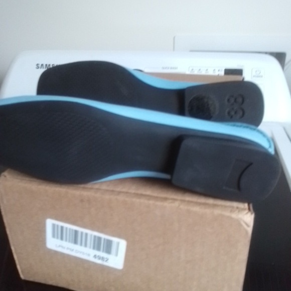 Urban Outfitters Camper Casi Myra Leather Blue Women's Ballerina Flats - Picture 3 of 4